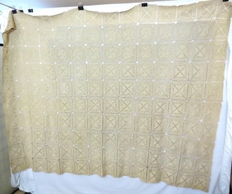Hand Crocheted Cotton Spread or Coverlet early 20th C.