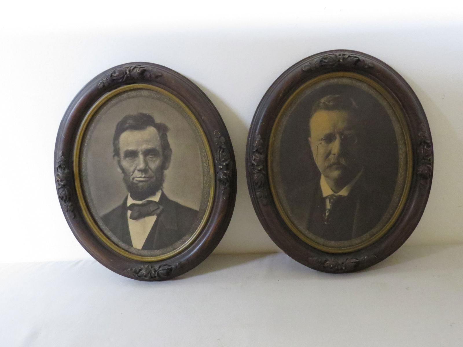 Pr. Oval framed prints of Lincoln & Teddy Roosevelt (1 of 9)
