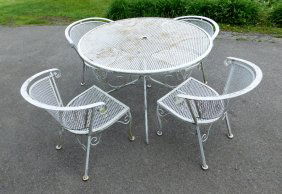 A Mid Century 5pc Wrought Metal Patio Set