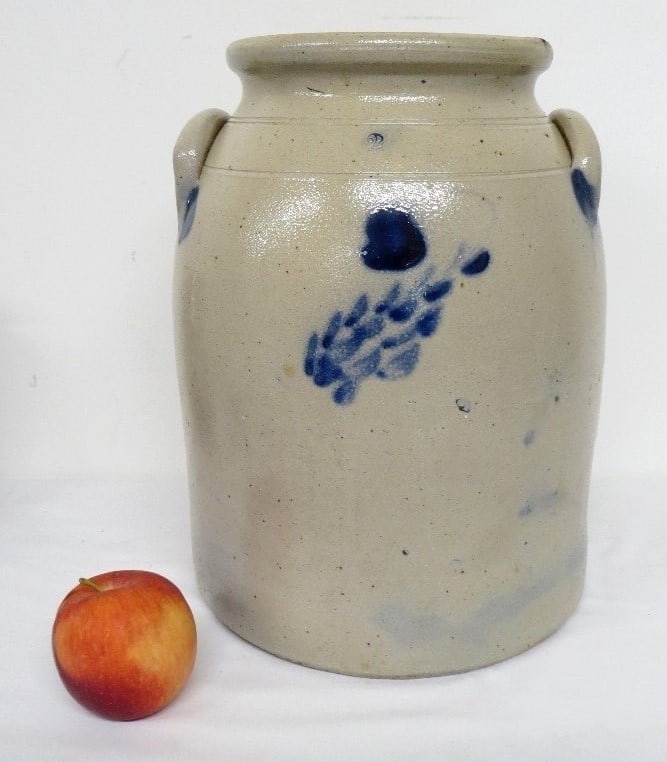 19th C. Stoneware Jar Attrib Seymour & Bosworth, CT (1 of 10)