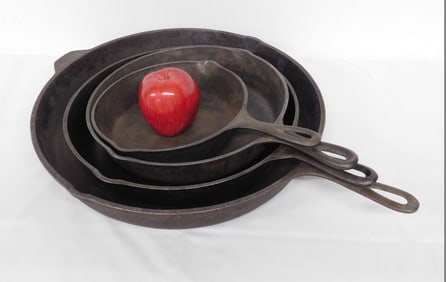 4 Lodge SK 3 Notch Frying Pans #14,10,8 & 5 Sizes