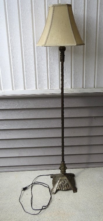 An Art Deco Era Floor Lamp (1 of 7)