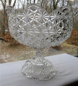 Gillinder & Sons c.1885 Daisy & Button Footed Compote