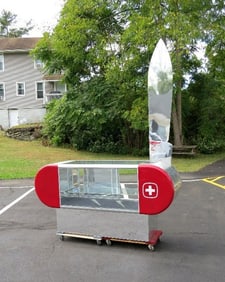 Dealer Showcase - The Largest Swiss Army Knife Ever!