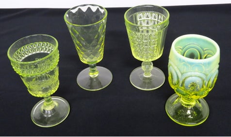 Lot of 4 EAPG Vaseline / Uranium Glass Goblets