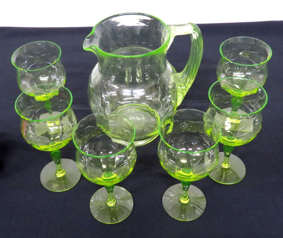7 Piece Depression Uranium Glass Water Set Pitcher & 6 Goblets (1 of 12)