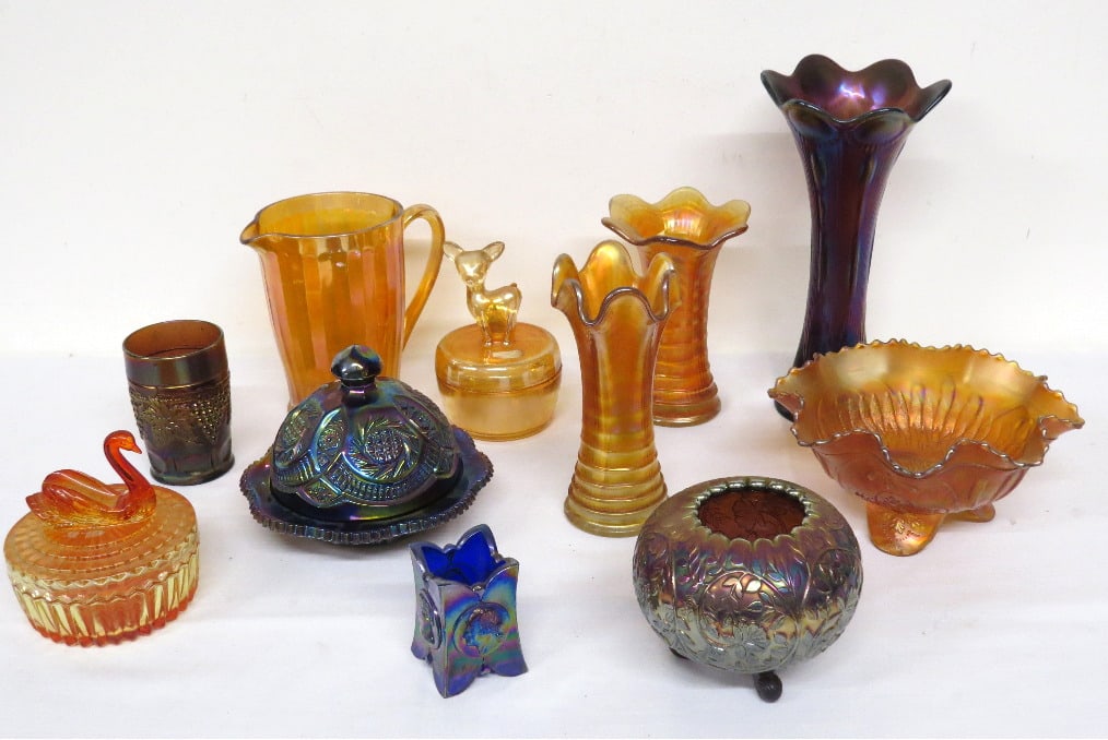 11pc Lot of Carnival Glass (1 of 14)