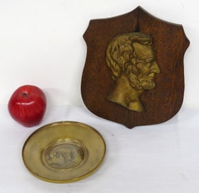Early 20th C. Cast Iron Bust of Lincoln Plaque & Mt. Rushmore Souv Plate