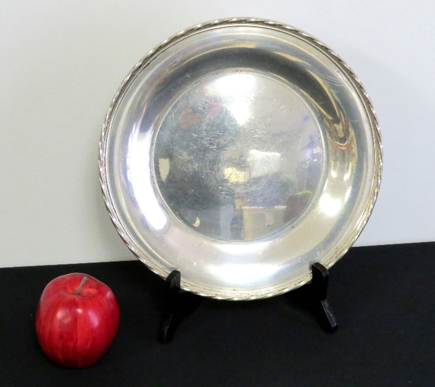 A Towle Sterling Plate 14.14 Troy Ounces (1 of 4)