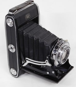 Zeiss Ikon Nettar Camera w/Camera Bag and Lots More