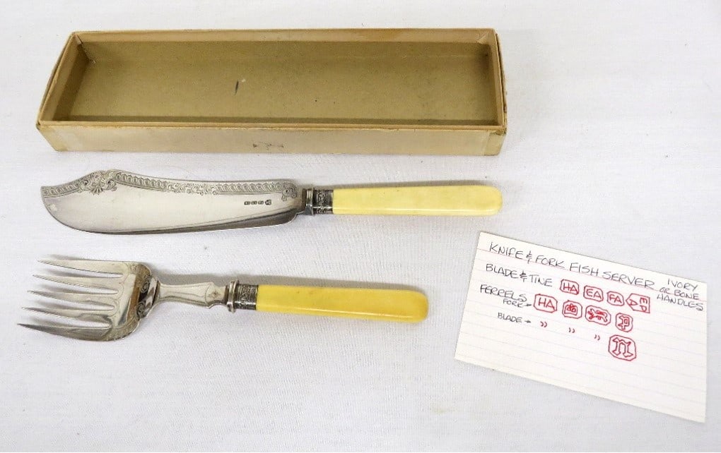 English Silver Hallmarked Fish Set Victorian Era (1 of 6)