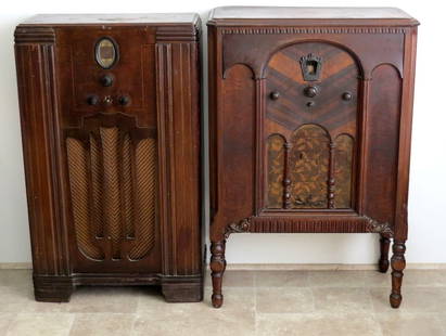Two Philco Floor Model Radios: Two Philco floor model radios, neither has been plugged in/tested. Cabinets are intact, veneer is lifting on the taller one on the sides, but both are certainly restorable and they appear complete. Th