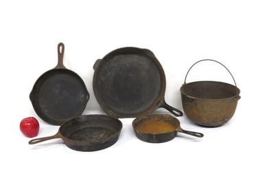 Lot of Cast Iron Pans & Pots - Wagner, Griswold, Chicago Hardware