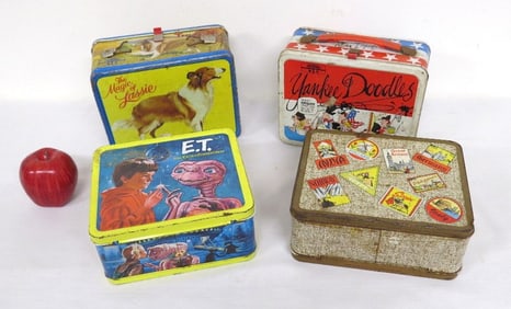 4 Old Thermos Lunchboxes - Lassie, E.T. & More