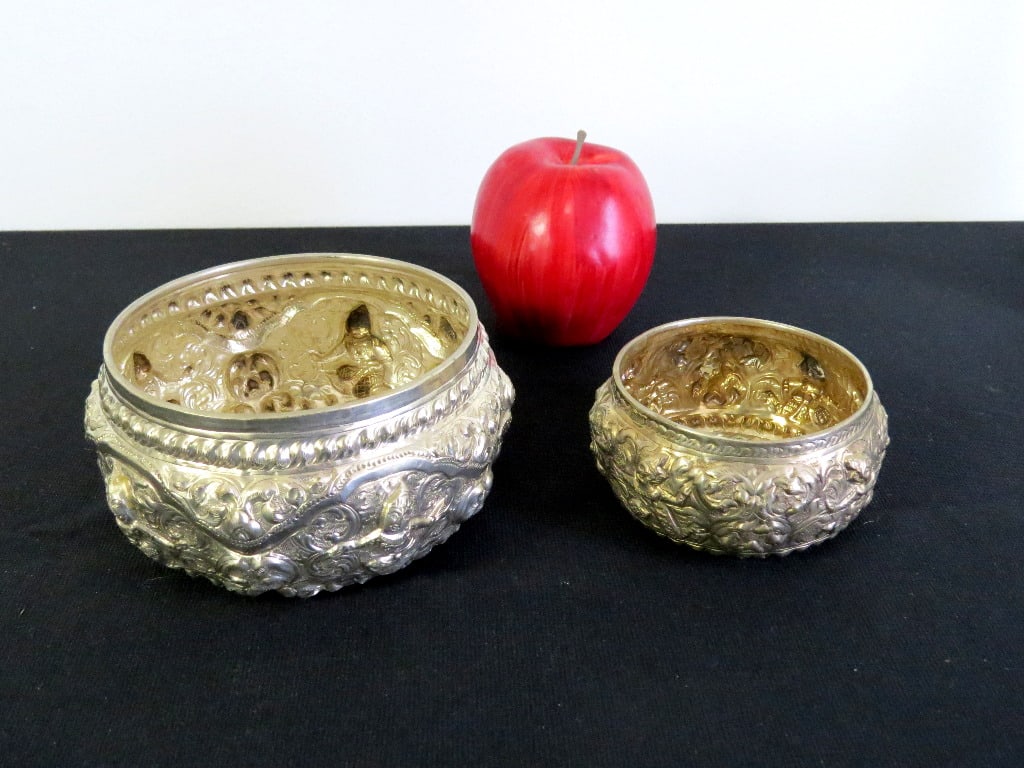 A Pair of Burmese Repousse' Silver Bowls (1 of 7)