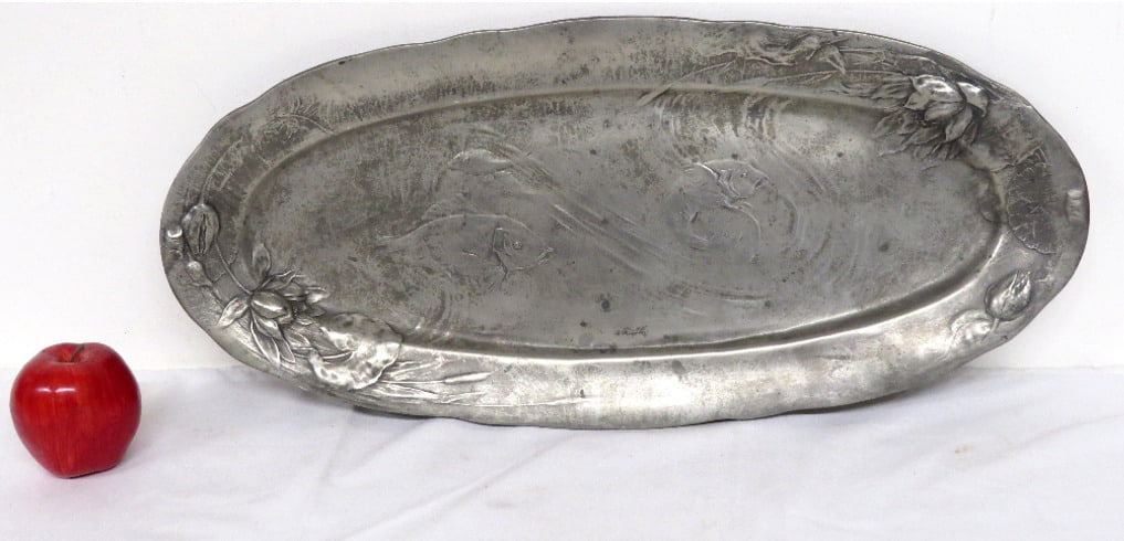 Kayserzinn Pewter Art Nouveau Fish Platter: C. 1890-1910, measuring 10" x 21" in size. ‘Kayserzinn’ is a synonym for exceptionally high-quality Jugendstil pewter. Trademarked by Engelbert Kayser (1840–1911) of Cologne, France c.1894. At t
