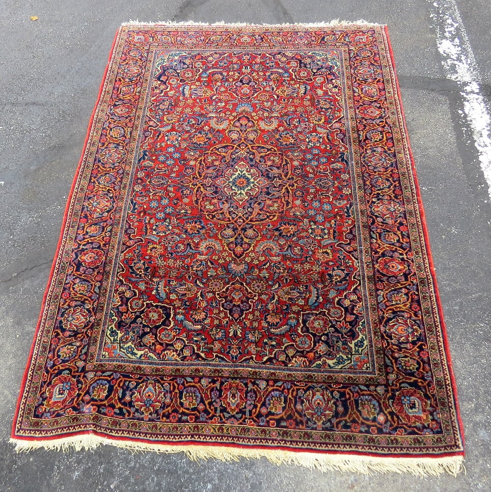 Antique Persian Keshan 6ft 10" x 4ft 6". (1 of 8)
