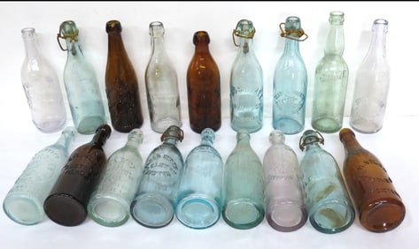 Lot of 18 American Blob and Crown Top Beers