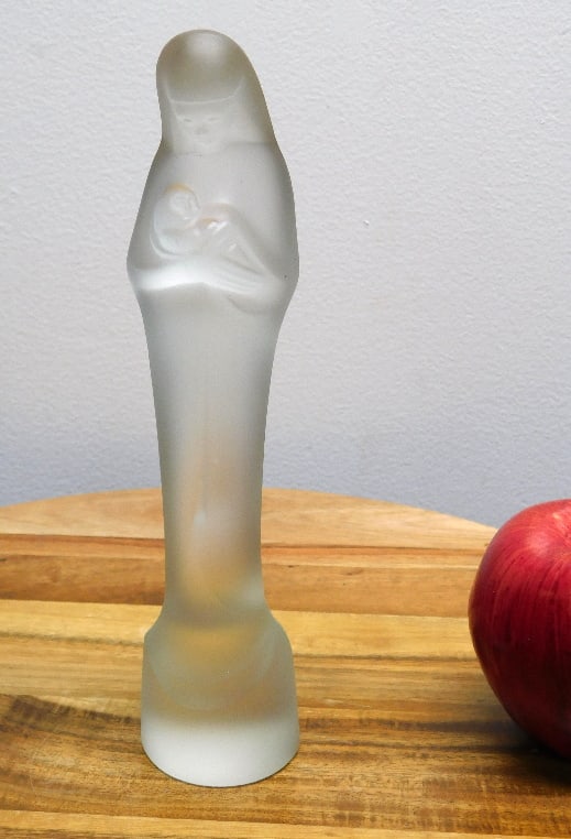Art Deco Stef Uiterwaal Frosted Glass Statue of the Madonna w/Child: Stef Uiterwaal (1889-1960)Pressed glass frosted statue of Madonna with child, Stef Uiterwaal for Leerdam, 9.75" high, no damage