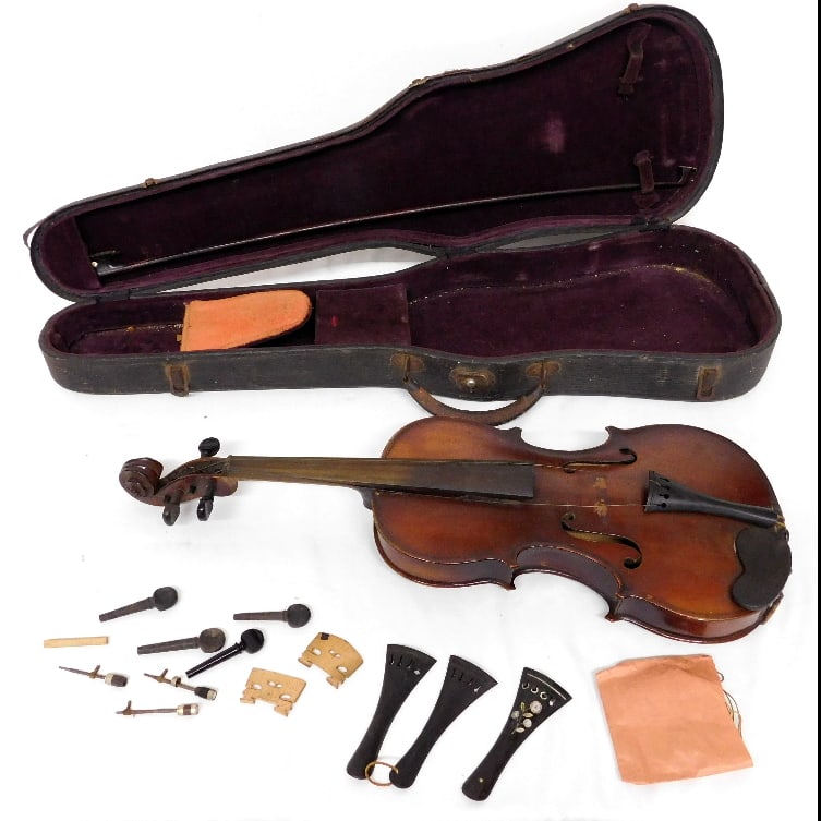 Antonio Stradivarius Violin Copy In Case (1 of 16)