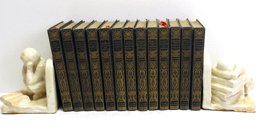 Complete Works of William Shakespeare in 13 Vols. A.L. Burt Publisher NYC c.1900: 13 Volume set of the Complete Works of William Shakespeare published by A.L. Burt, Publisher at 52-58 Duane St, NYC. In business from c.1883-1937, this set is likely c.1900-1920