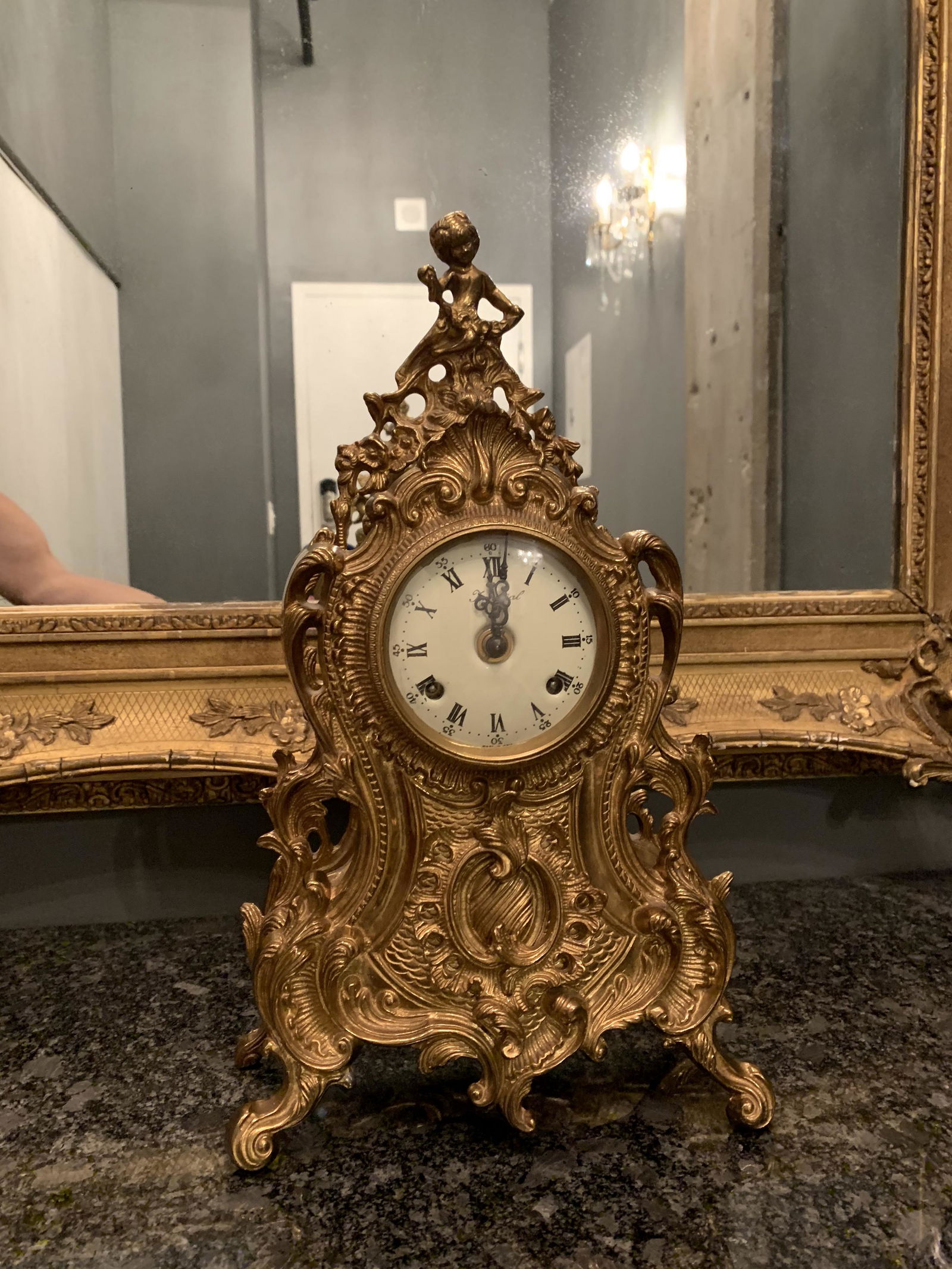 Rococo Mantel Clock (1 of 1)