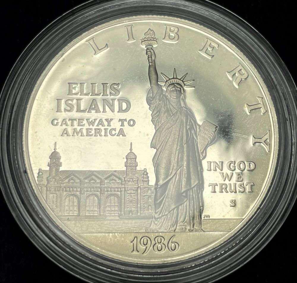 1986-S Statue of Liberty Proof Silver Commemorative Dollar (1 of 2)