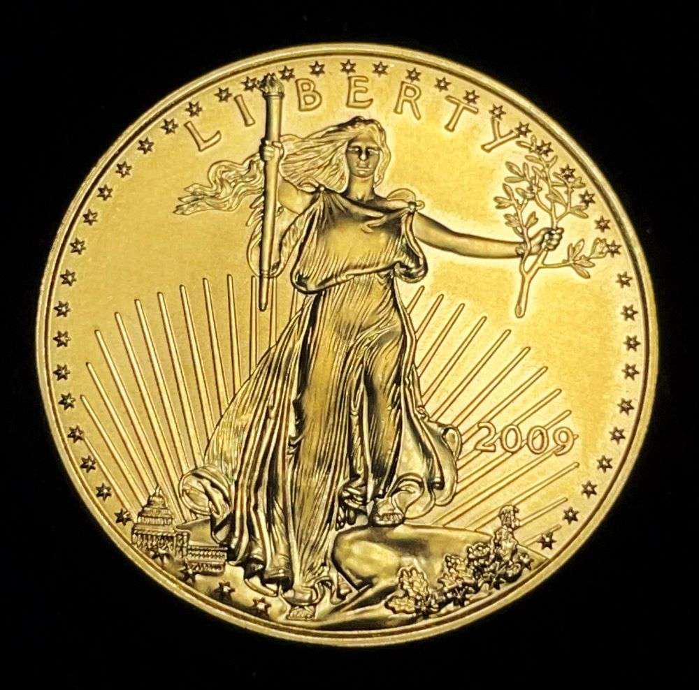 Last Minute! 2009 American $25 Gold Eagle 1/2 ozt (1 of 2)