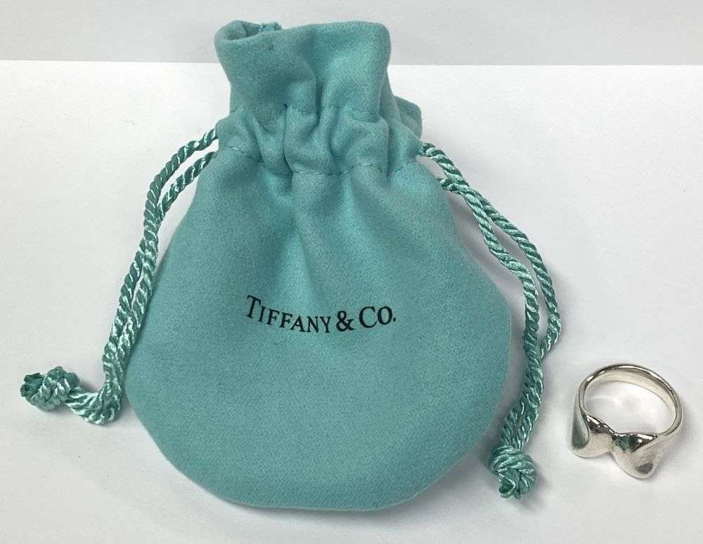 Tiffany & Co. Elsa Peretti Bowtie Ring .925 Sterling Silver: This ring is a size 4.5. Winner shall receive the exact item shown here. (RR)