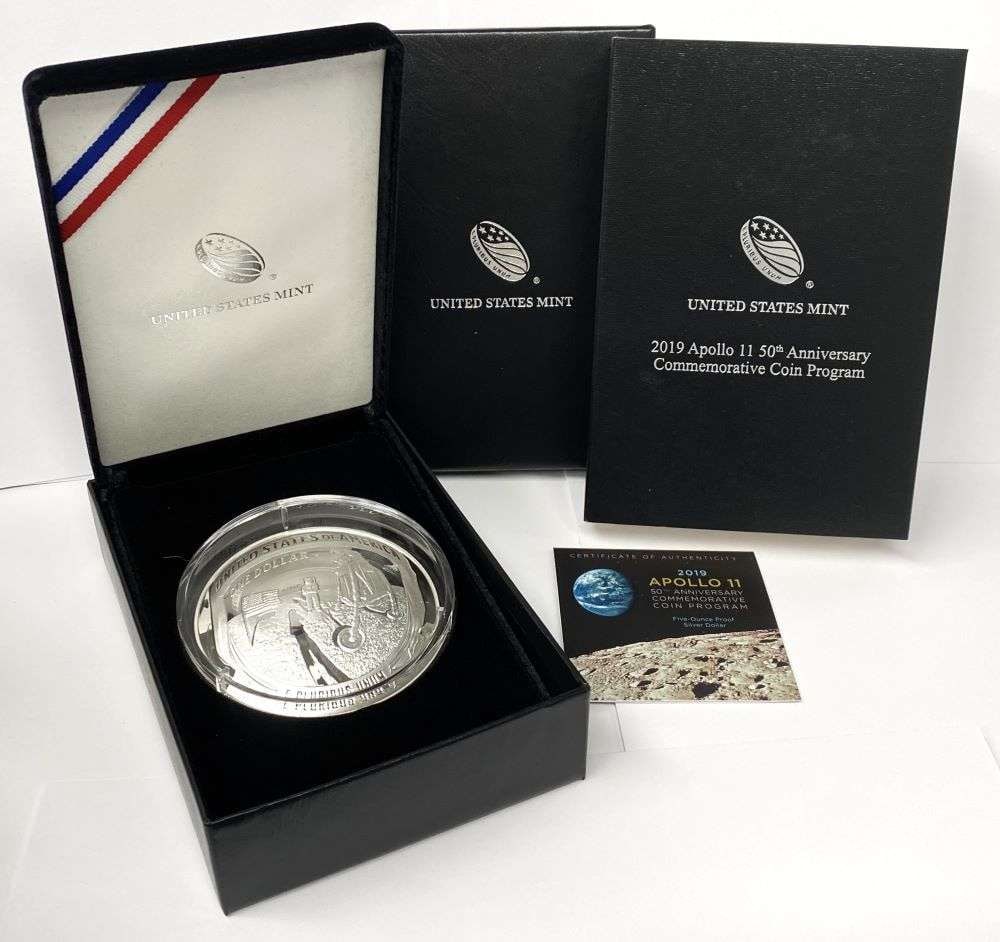2019 U.S. Mint Apollo 11 50th Anniversary 5 ozt Commemorative Proof .999 Silver Dollar (1 of 9)