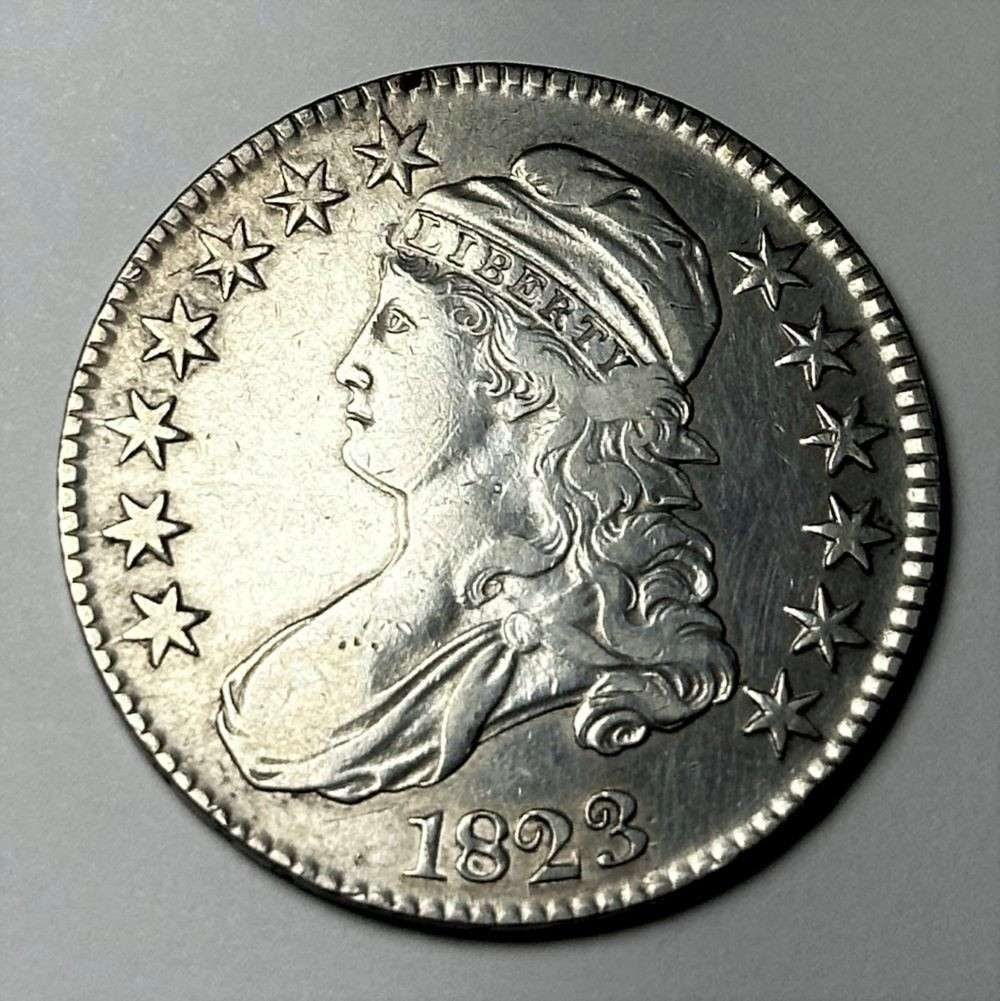 1823 Capped Bust Silver Half Dollar VF (1 of 6)