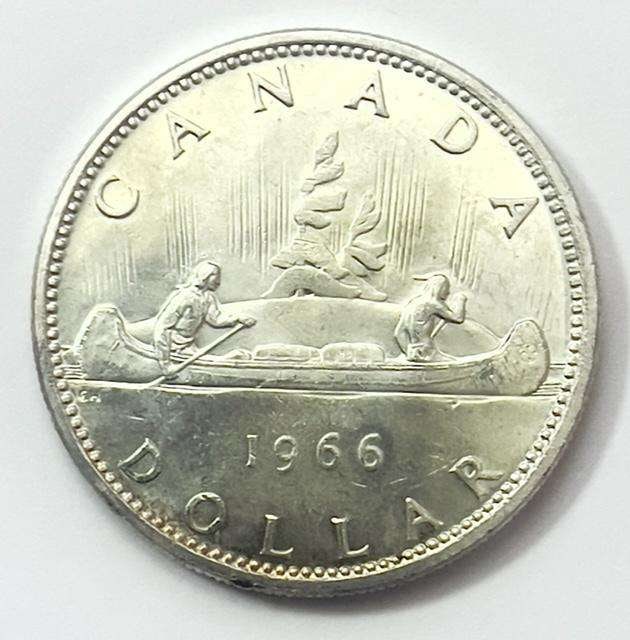 1966 Canada Silver Dollar 60+ (1 of 2)