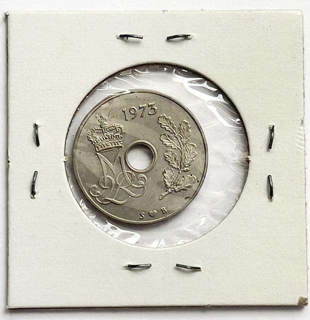 1973 Denmark 25 Ore "VF": Winner shall receive the exact coin shown here. (SJ/B)