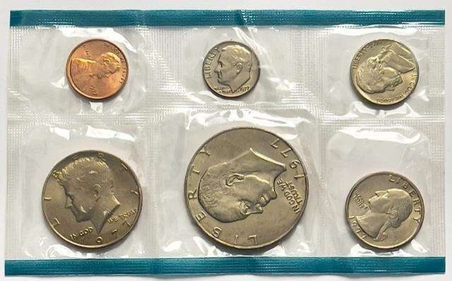 1977 U.S. Mint Set Philadelphia Only - No Envelope (6-coins): Winner shall receive the exact (6-coins) shown here. (SJ/B)