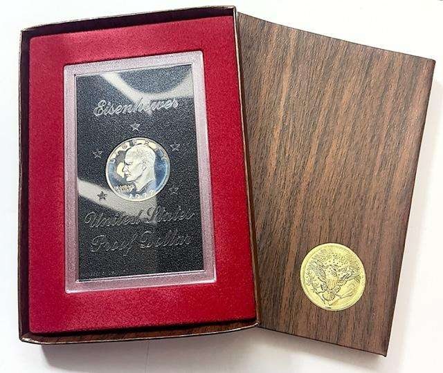 1972 Eisenhower Proof Silver Dollar in Brown Box (1 of 4)