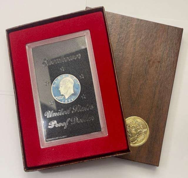 1971 Eisenhower Proof Silver Dollar in Brown Box (1 of 4)