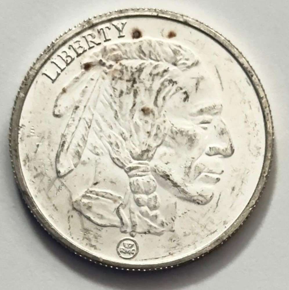Buffalo 1 ozt .999 Silver: Winner shall receive the exact round shown here. (SJ/B)