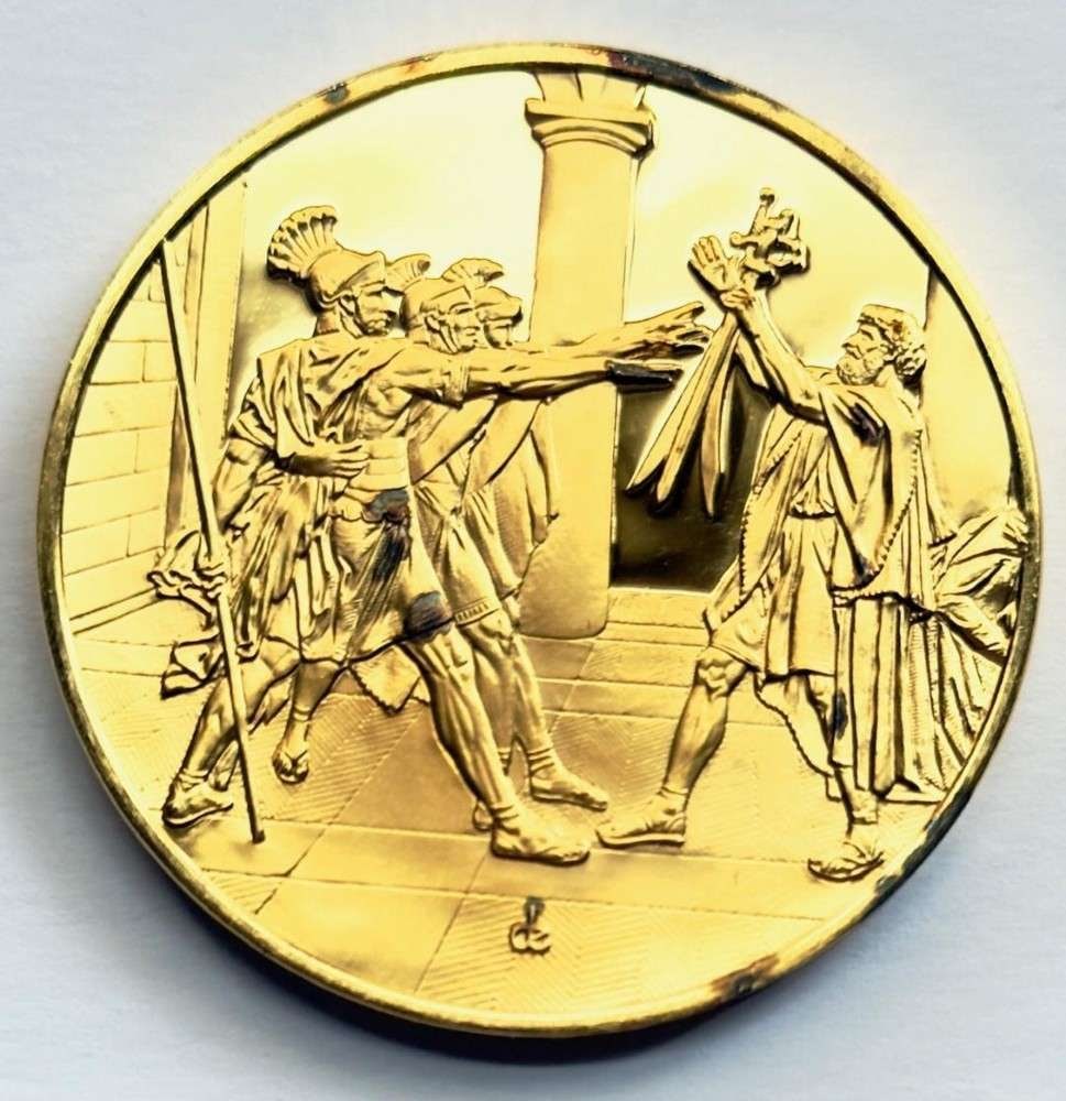 Franklin Mint "Oath of the Horatii" 24Kt Gold Plated 2.35 ozt .925 Silver: Winner shall receive the exact medal shown here. This medal is from the Franklin Mint's 100 Greatest Masterpieces set. (SJ/B)