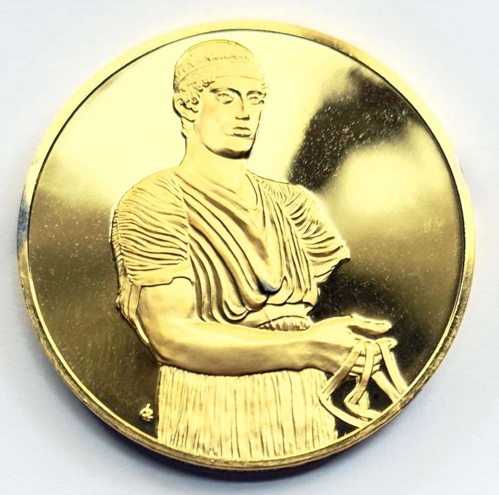 Franklin Mint "Charioteer" 24Kt Gold Plated 2.32 ozt .925 Silver: Winner shall receive the exact medal shown here. This medal is from the Franklin Mint's 100 Greatest Masterpieces set. (SJ/B)