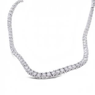 Riviere 23 cts Diamond Necklace: This beautiful diamond necklace features 111 round brilliant cut diamonds with a total of 23.53cts of diamonds. The SI-1 diamonds are of the highest clarity and color rating. The diamonds are set in