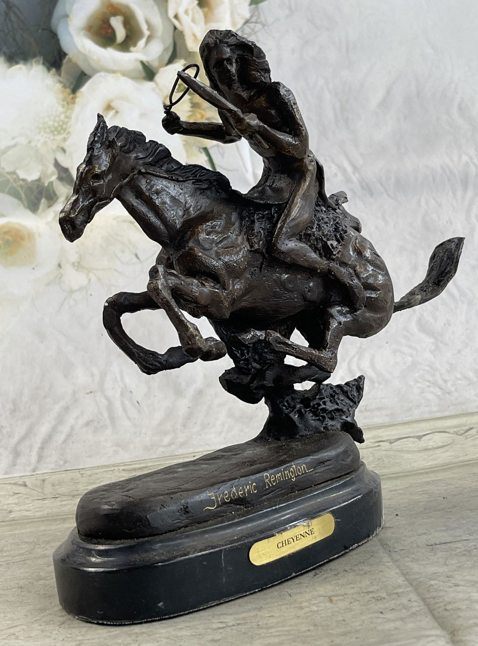 FEDERIC REMINGTON NATIVE AMERICAN SCULPTURE (1 of 3)