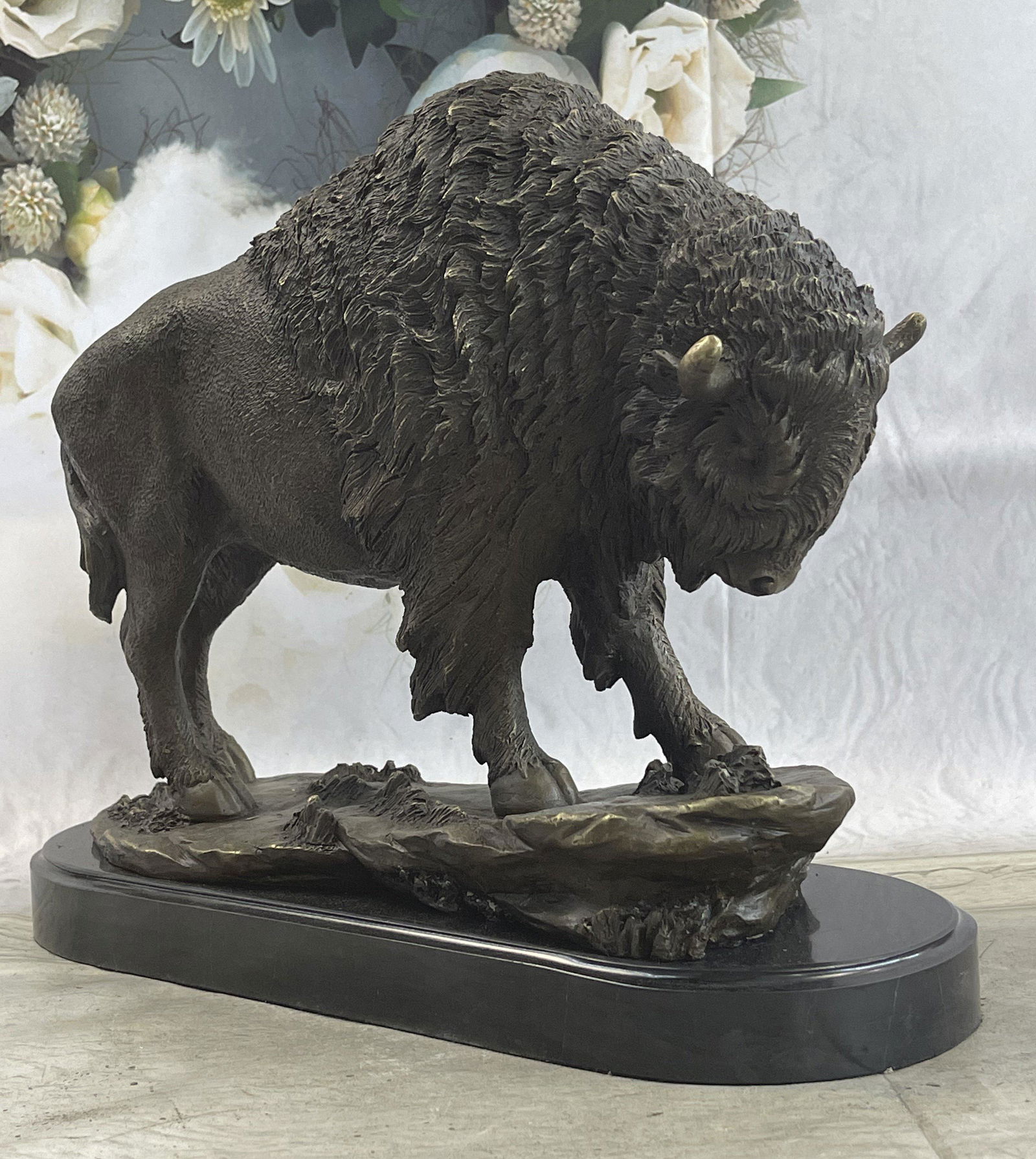 EXTRA LARGE BARYE BISON BUFFALO VINTAGE SCULPTURE (1 of 4)