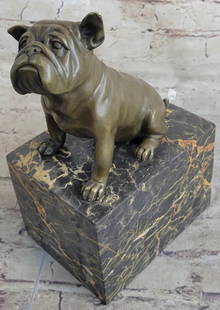 15 LBS English Bulldog Dog Animal Bronze Sculpture: Total Dimensions: Height 9'' x Width 6''Approximate Weight: 15 LBSOriginal Reproduction: Original