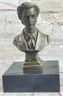 Signed Original Milo Chopin Polish Pianist Bronze: Total Dimensions: Height 6.5'' x Width 3''Approximate Weight: 3 LBSOriginal Reproduction: Original
