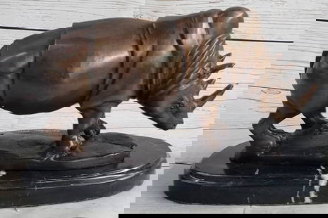 Signed Salvador Dali White Rhinoceros African Rhino Wild Life Bronze Sculpture Statue Art: Bronze Dimensions with Marble Base: Height 6.5" X Width 10.5"Marble Dimensions: Diameter 10.5"Height without base:6"Weight:10 LBSOriginal or Reproduction: Reproduction