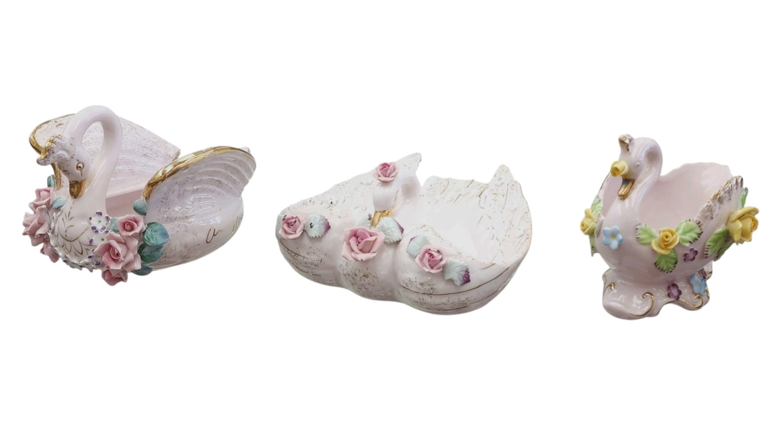 Vintage Lefton Pink Porcelain Swan candy or Trinket Dish: set og 3 in like new condition