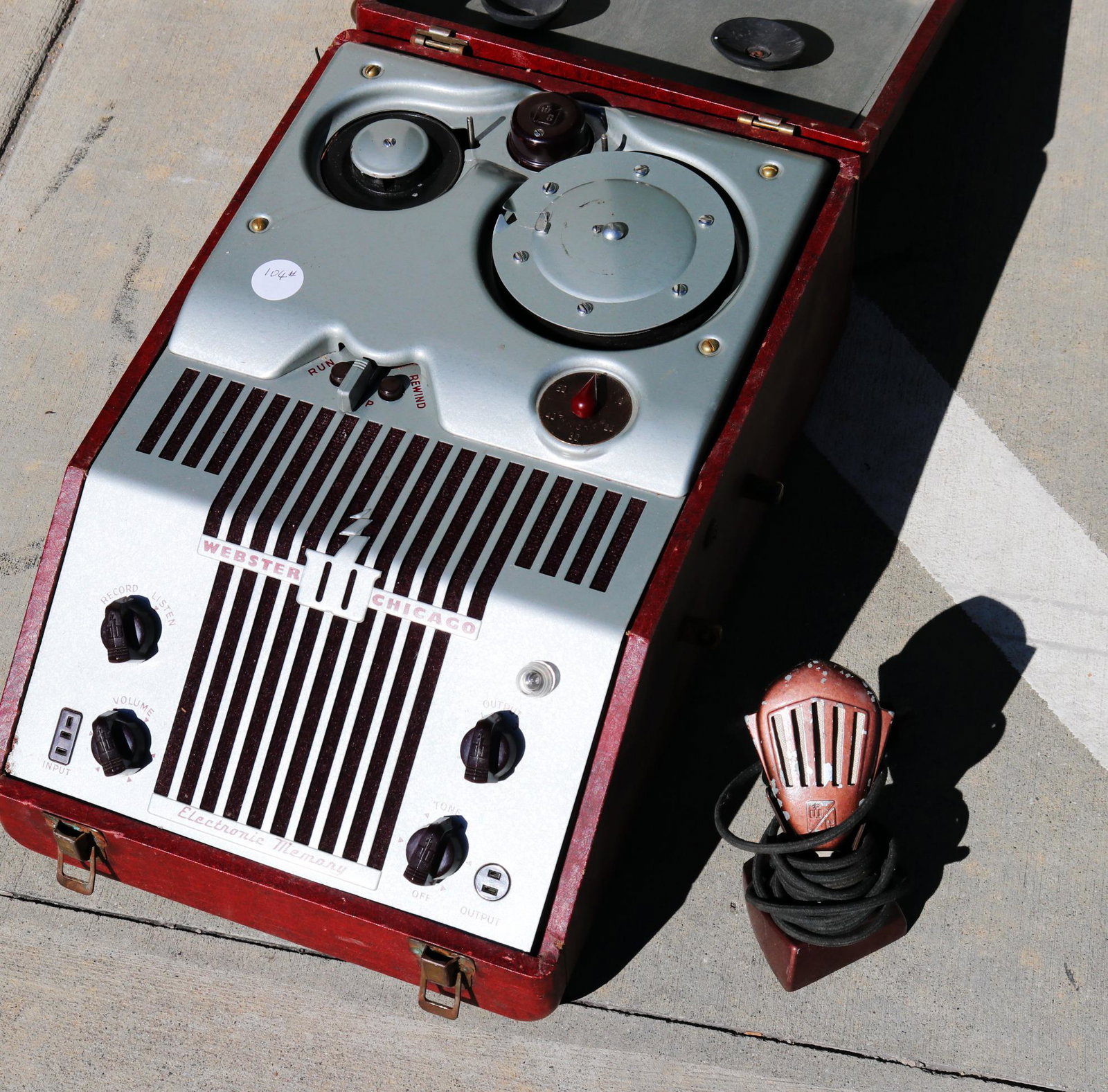 VINTAGE WEBSTER CHICAGO ELECTRONIC MEMORY WIRE RECORDER (1 of 4)
