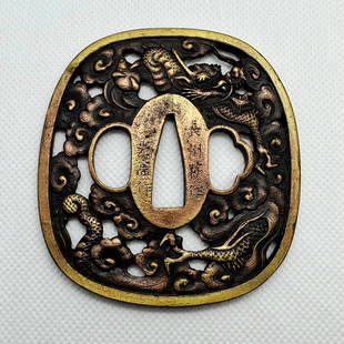 KATANA TSUBA Japanese Original Edo Sword Antique: Japanese Original Edo Antique Art: Size(mm): 79 x 73 x 3