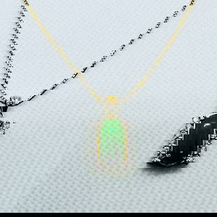 18K Yellow Gold Jadeite Jade and Diamond Pendant Necklace: see images