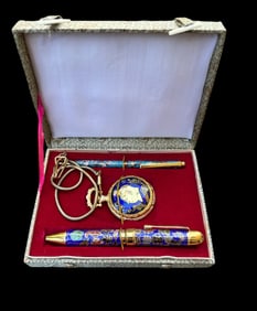 A Rare Collector's Cloisonné Pocket Watch ( 17 Jewel 47mm )